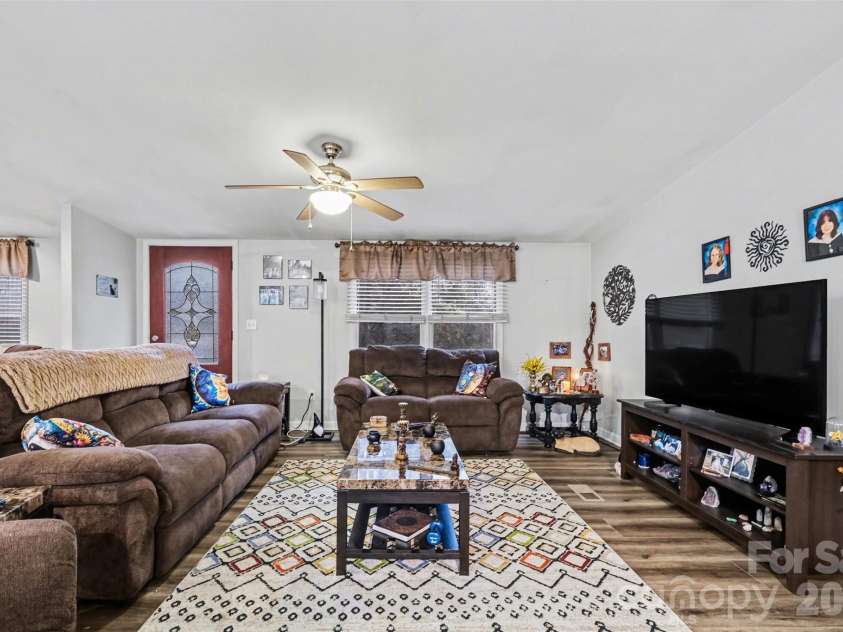 6107 RAINTREE Circle, Concord, NC 28027.  MLS# CAR4356905, YatesRealty ID 5091. 