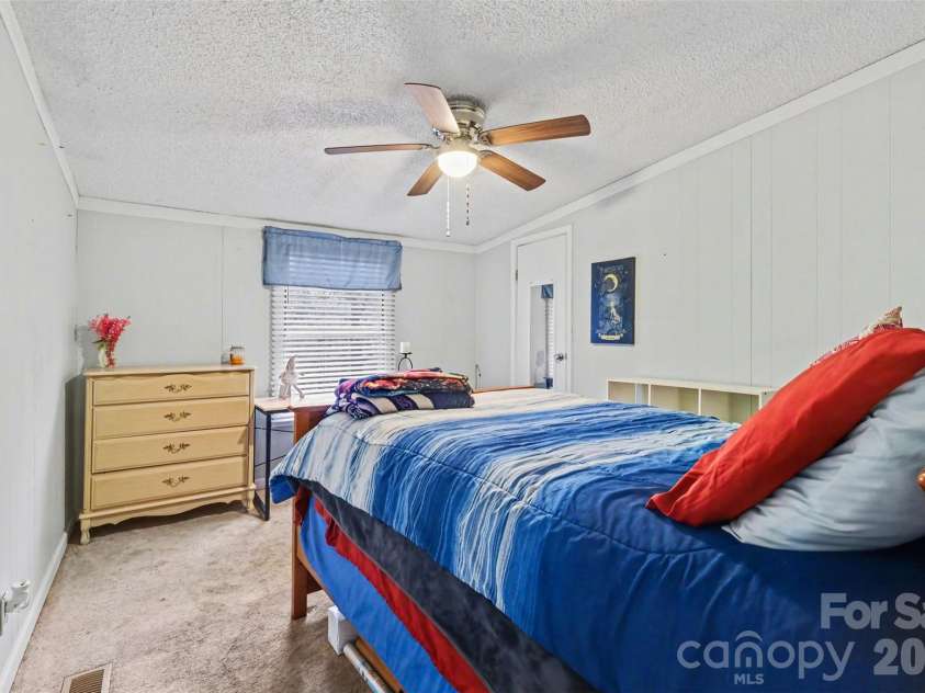 6107 RAINTREE Circle, Concord, NC 28027.  MLS# CAR4356905, YatesRealty ID 5091. 