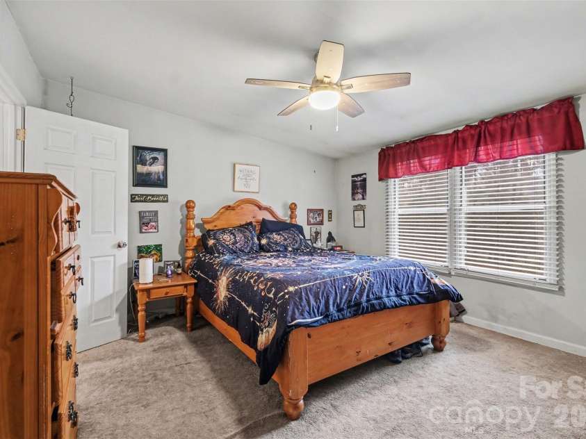 6107 RAINTREE Circle, Concord, NC 28027.  MLS# CAR4356905, YatesRealty ID 5091. 