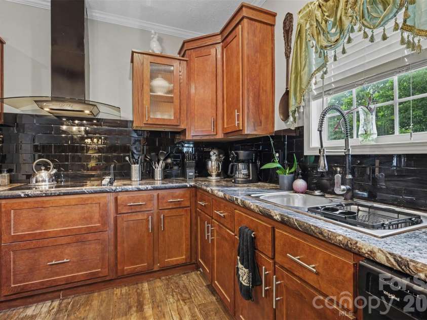 5780 Oak Street, Fort Lawn, SC 29714.  MLS# CAR4424810, YatesRealty ID 50911. 