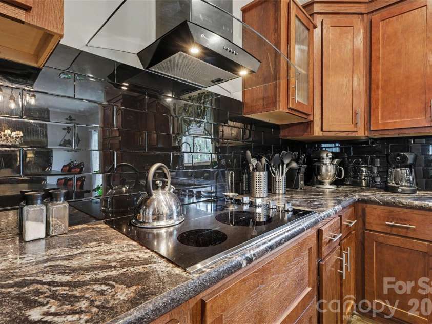 5780 Oak Street, Fort Lawn, SC 29714.  MLS# CAR4424810, YatesRealty ID 50911. 