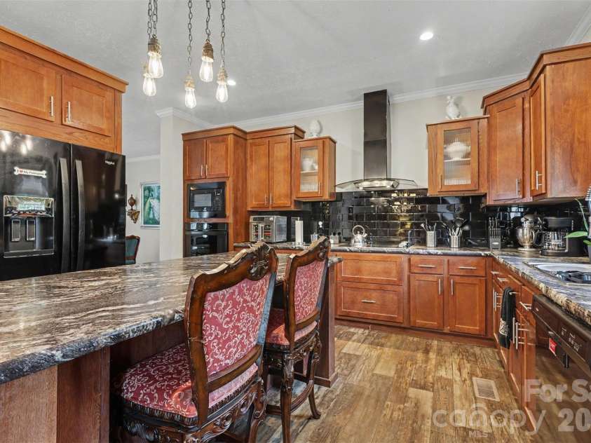 5780 Oak Street, Fort Lawn, SC 29714.  MLS# CAR4424810, YatesRealty ID 50911. 