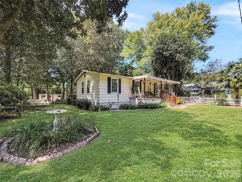 25 Stowe Street, Lowell, NC 28098.  MLS# CAR4424867, YatesRealty ID 50912. 
