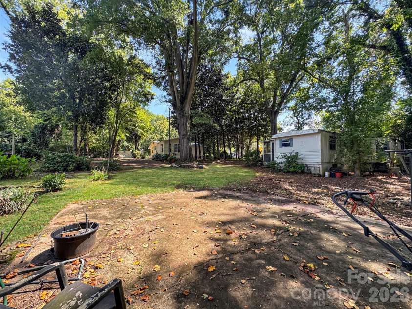 25 Stowe Street, Lowell, NC 28098.  MLS# CAR4424867, YatesRealty ID 50912. 