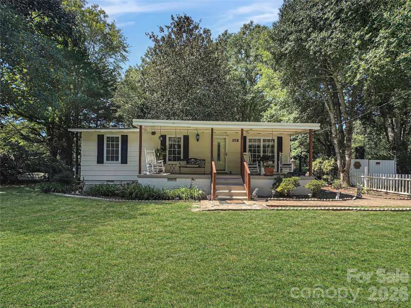 25 Stowe Street, Lowell, NC 28098.  MLS# CAR4424867, YatesRealty ID 50912. 