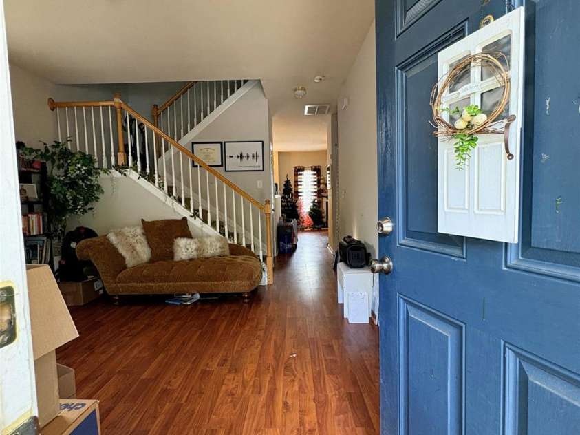 11637 Coddington Ridge Drive, Charlotte, NC 28214.  MLS# CAR4400659, YatesRealty ID 50913. Main level family room