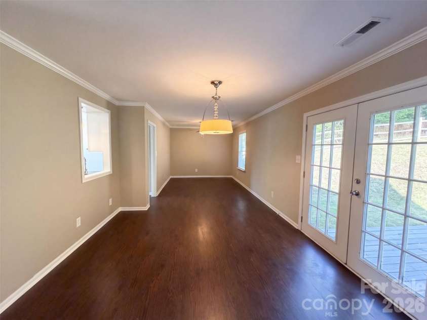 6009 Lanai Lane, Tega Cay, SC 29708.  MLS# CAR4424884, YatesRealty ID 50916. 