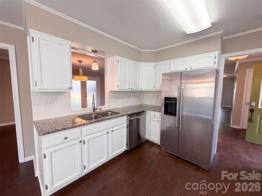6009 Lanai Lane, Tega Cay, SC 29708.  MLS# CAR4424884, YatesRealty ID 50916. 