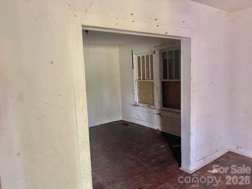 709 Douglas Street, Shelby, NC 28150.  MLS# CAR4424905, YatesRealty ID 50919. 
