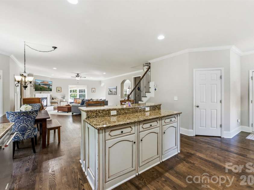 217 Commodore Court, Belmont, NC 28012.  MLS# CAR4423648, YatesRealty ID 50920. 
