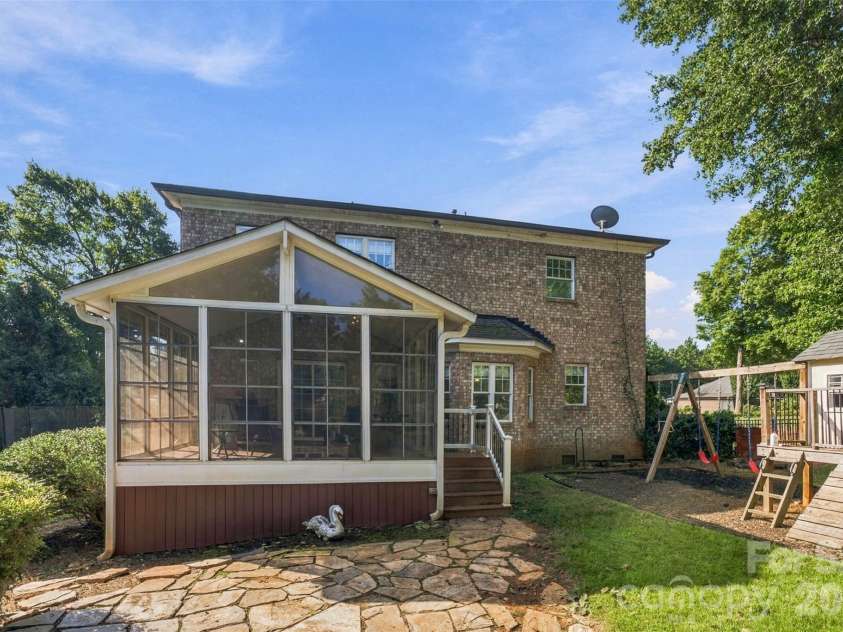 217 Commodore Court, Belmont, NC 28012.  MLS# CAR4423648, YatesRealty ID 50920. 