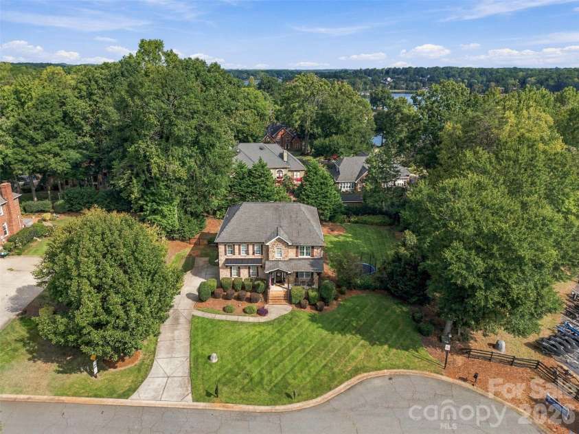217 Commodore Court, Belmont, NC 28012.  MLS# CAR4423648, YatesRealty ID 50920. 