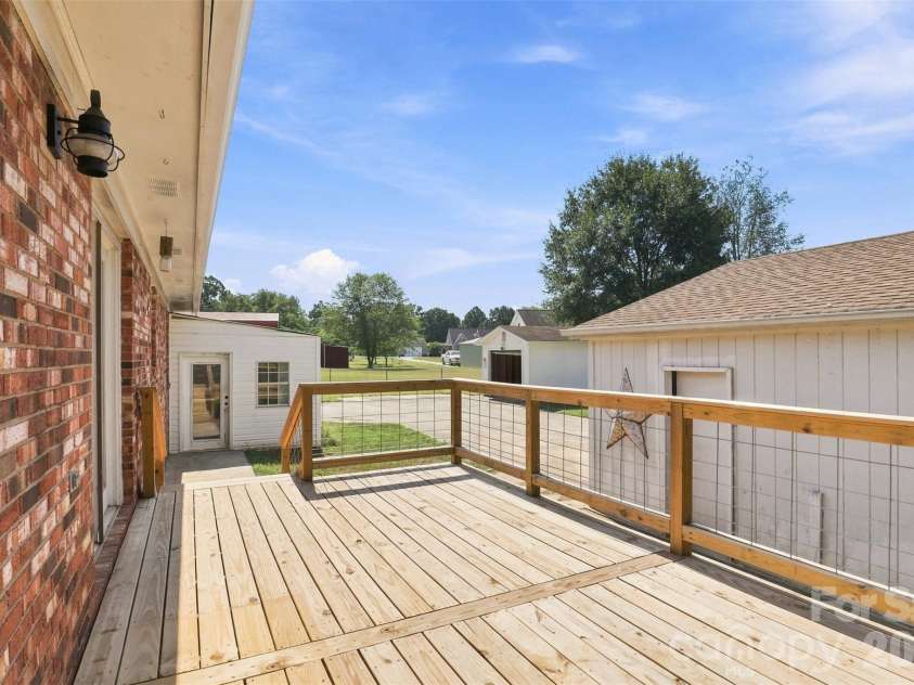 1245 Parris Road, Rock Hill, SC 29732.  MLS# CAR4424017, YatesRealty ID 50921. Back Deck