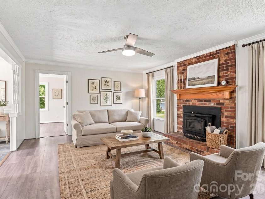 1245 Parris Road, Rock Hill, SC 29732.  MLS# CAR4424017, YatesRealty ID 50921. Virtually staged - Living Room