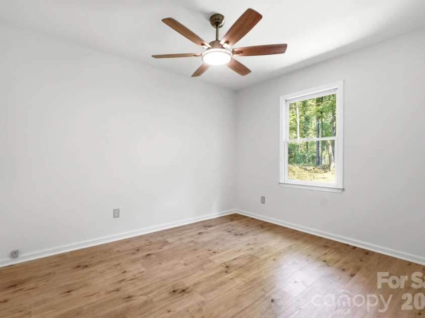 6324 Saddlewood Drive, Waxhaw, NC 28173.  MLS# CAR4409886, YatesRealty ID 50922. 