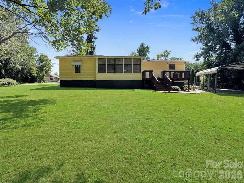5 Love Street, Lowell, NC 28098.  MLS# CAR4424901, YatesRealty ID 50923. 