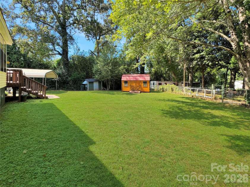 5 Love Street, Lowell, NC 28098.  MLS# CAR4424901, YatesRealty ID 50923. 