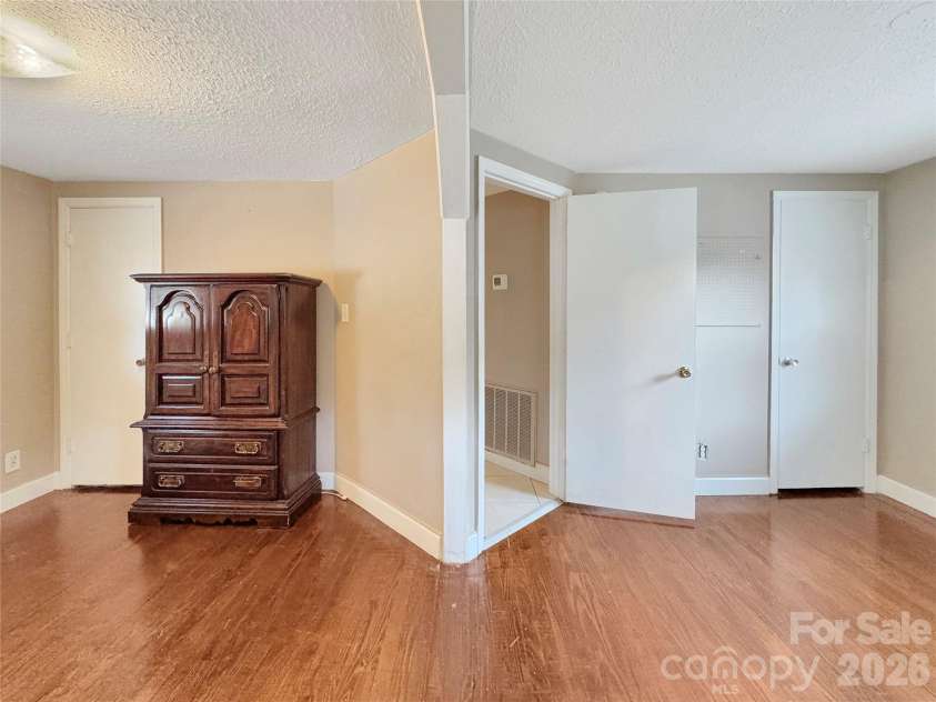 5 Love Street, Lowell, NC 28098.  MLS# CAR4424901, YatesRealty ID 50923. 