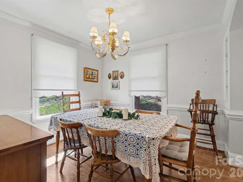 746 Grandview Drive, Concord, NC 28025.  MLS# CAR4357995, YatesRealty ID 5093. 