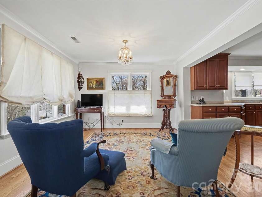 746 Grandview Drive, Concord, NC 28025.  MLS# CAR4357995, YatesRealty ID 5093. 