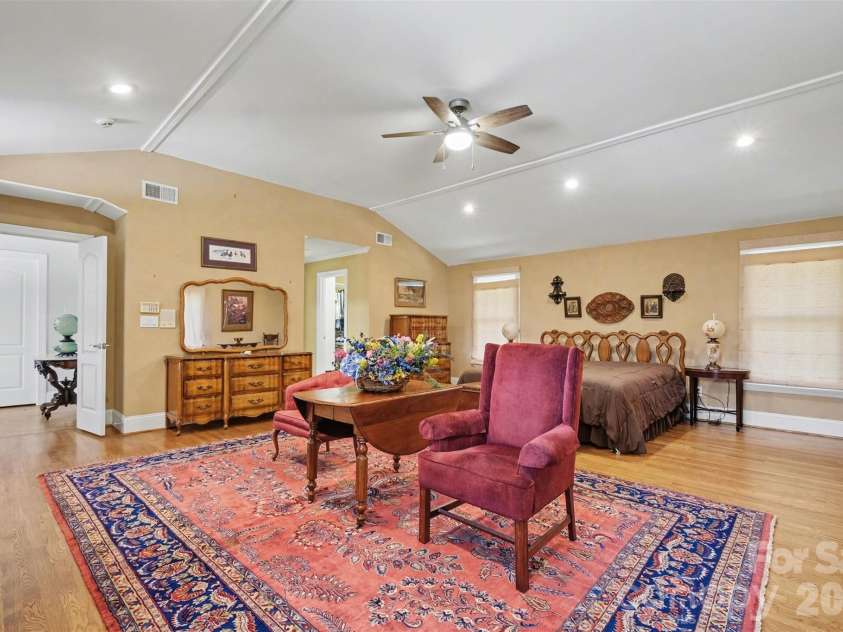 746 Grandview Drive, Concord, NC 28025.  MLS# CAR4357995, YatesRealty ID 5093. 