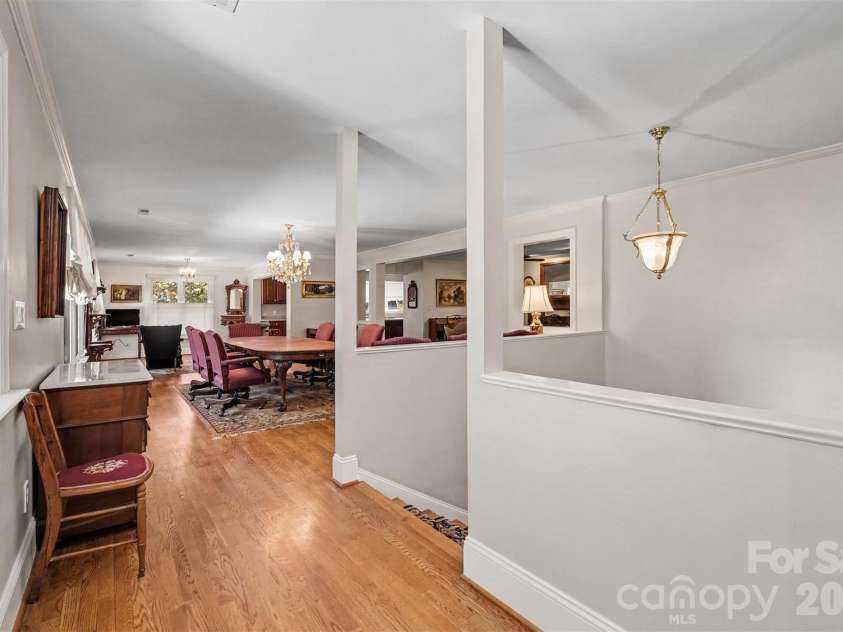 746 Grandview Drive, Concord, NC 28025.  MLS# CAR4434570, YatesRealty ID 5093. 