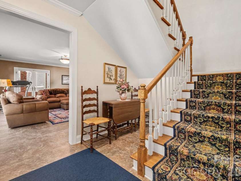 746 Grandview Drive, Concord, NC 28025.  MLS# CAR4434570, YatesRealty ID 5093. 