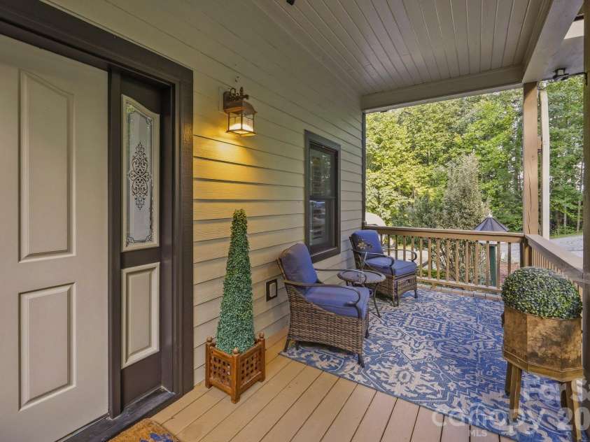 190 Tanglewood Trail, Lake Lure, NC 28746.  MLS# CAR4424886, YatesRealty ID 50932. 
