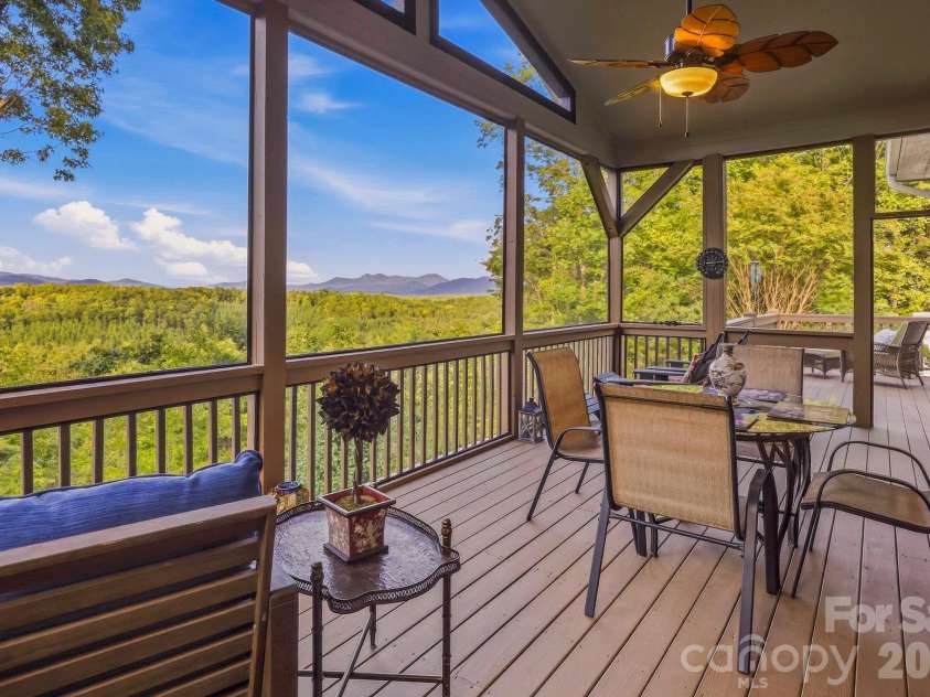 190 Tanglewood Trail, Lake Lure, NC 28746.  MLS# CAR4424886, YatesRealty ID 50932. 
