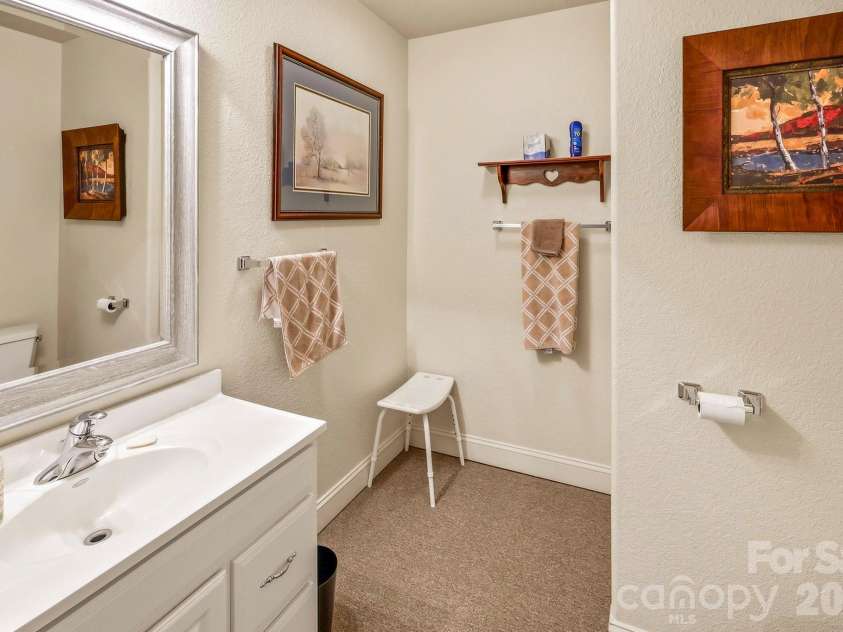 190 Tanglewood Trail, Lake Lure, NC 28746.  MLS# CAR4424886, YatesRealty ID 50932. 