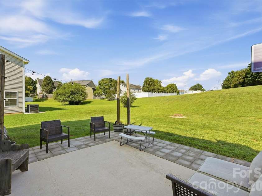 167 Ranlo Avenue, Gastonia, NC 28054.  MLS# CAR4424883, YatesRealty ID 50933. 