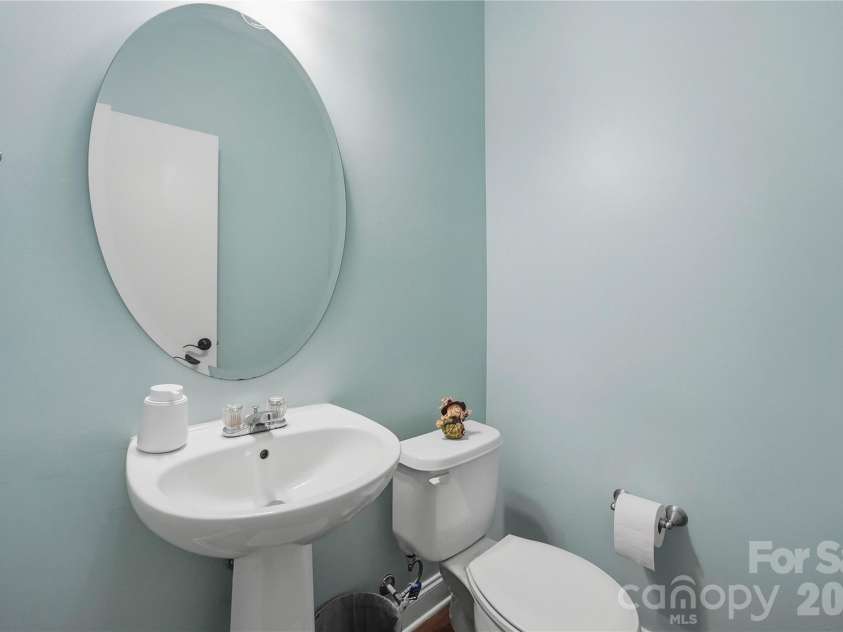 167 Ranlo Avenue, Gastonia, NC 28054.  MLS# CAR4424883, YatesRealty ID 50933. 