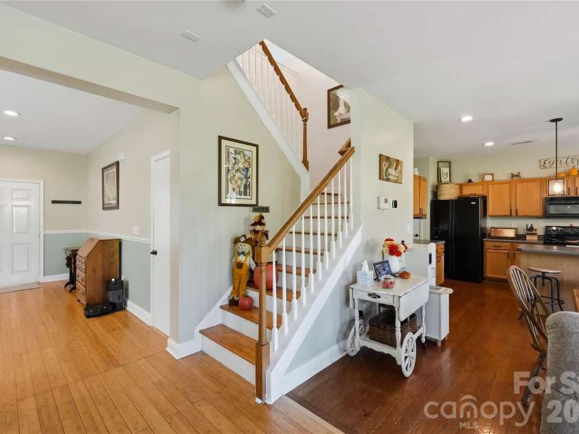 167 Ranlo Avenue, Gastonia, NC 28054.  MLS# CAR4424883, YatesRealty ID 50933. 
