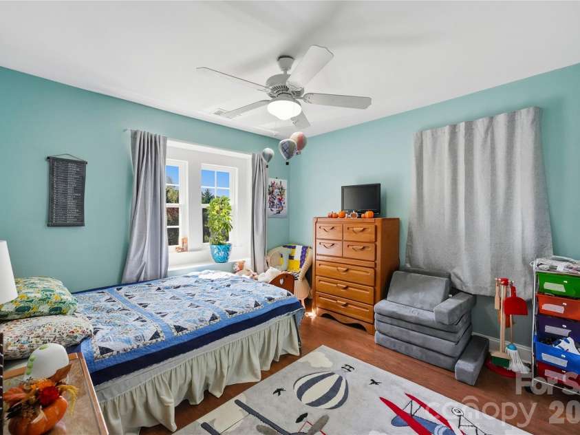 167 Ranlo Avenue, Gastonia, NC 28054.  MLS# CAR4424883, YatesRealty ID 50933. 