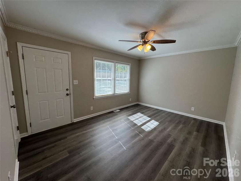 8509 Idlewild Road, Charlotte, NC 28227.  MLS# CAR4414724, YatesRealty ID 50938. 