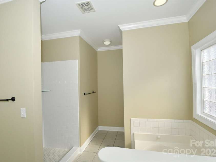 131 Covington Drive, Advance, NC 27006.  MLS# CAR4243803, YatesRealty ID 5094. 