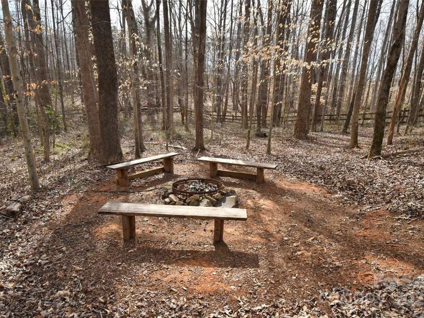 131 Covington Drive, Advance, NC 27006.  MLS# CAR4243803, YatesRealty ID 5094. 