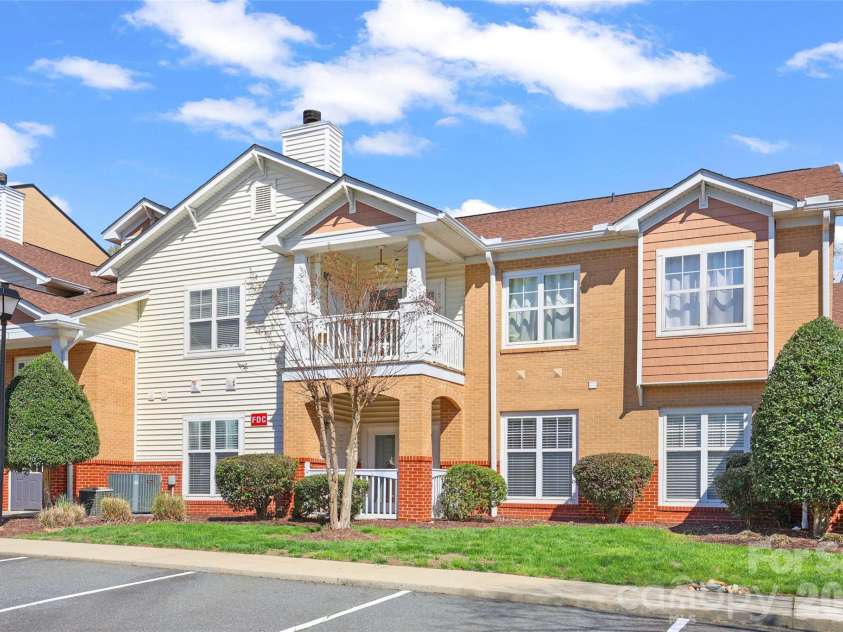 17157 Red Feather Drive, Charlotte, NC 28277.  MLS# CAR4359625, YatesRealty ID 5094. 