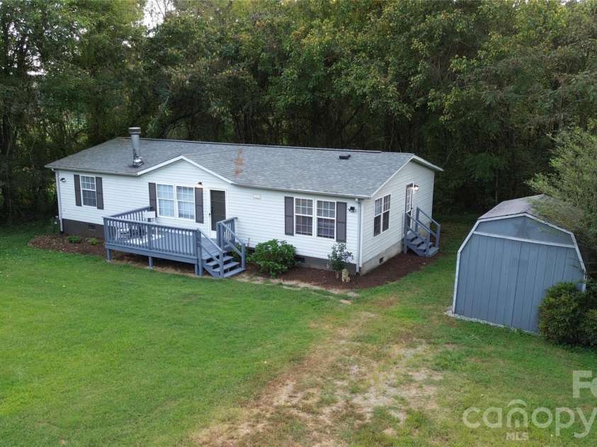 150 Rocky Forest Trail, Elkin, NC 28621.  MLS# CAR4421146, YatesRealty ID 50940. 