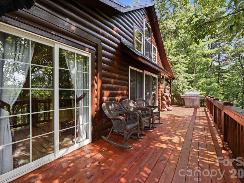 1158 Staghorn Road, Purlear, NC 28665.  MLS# CAR4424925, YatesRealty ID 50942. 