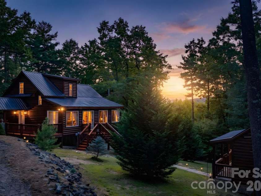 1158 Staghorn Road, Purlear, NC 28665.  MLS# CAR4424925, YatesRealty ID 50942. 