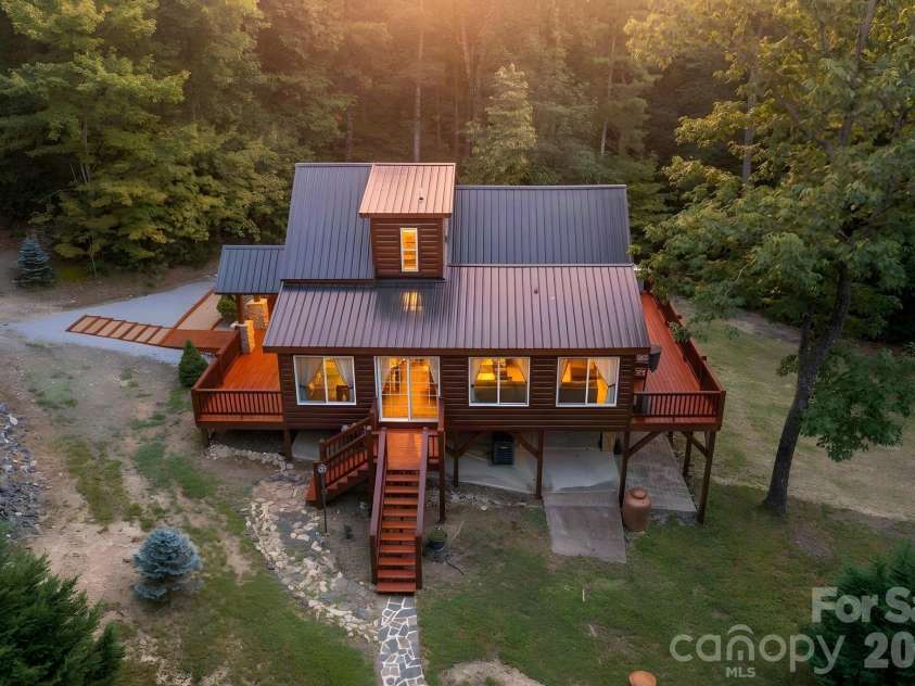 1158 Staghorn Road, Purlear, NC 28665.  MLS# CAR4424925, YatesRealty ID 50942. 