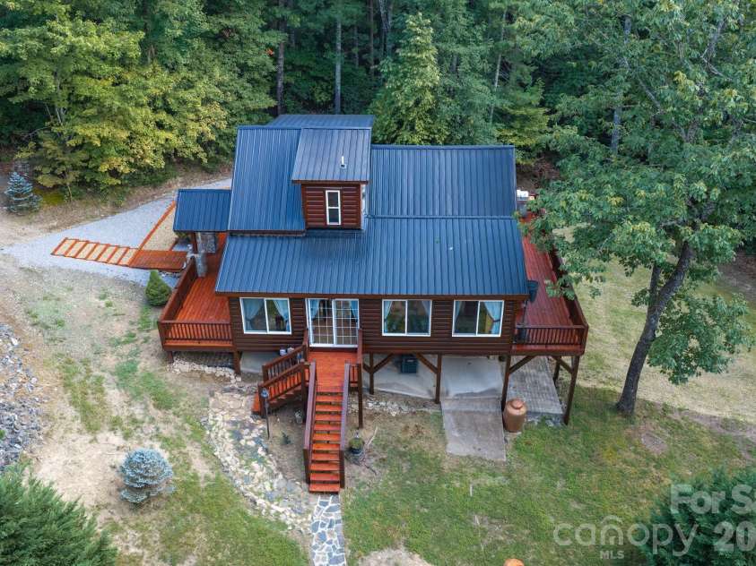 1158 Staghorn Road, Purlear, NC 28665.  MLS# CAR4424925, YatesRealty ID 50942. 