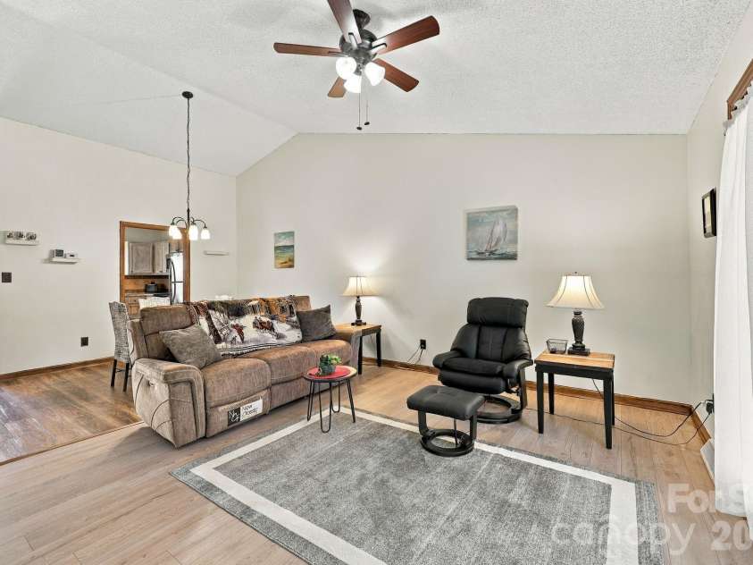 102 Wellington Hills Circle, Salisbury, NC 28147.  MLS# CAR4424548, YatesRealty ID 50945. 