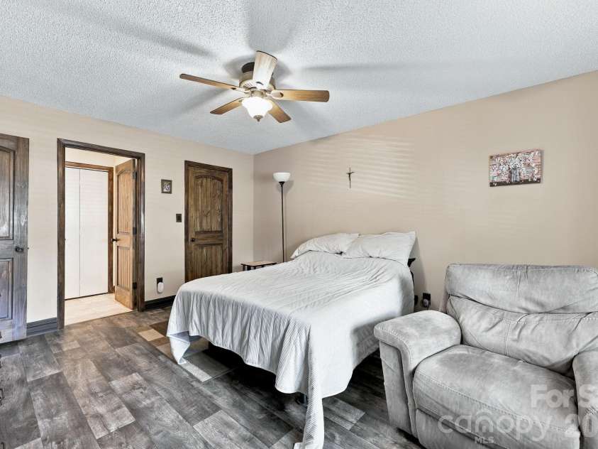 102 Wellington Hills Circle, Salisbury, NC 28147.  MLS# CAR4424548, YatesRealty ID 50945. 