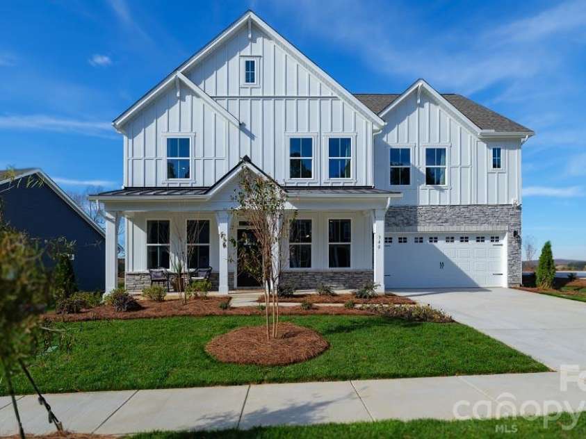 340 Miramar Drive, York, SC 29745.  MLS# CAR4424976, YatesRealty ID 50946. 