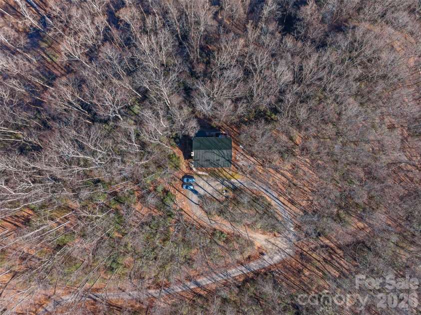 252 Idylwild Lane, Black Mountain, NC 28711.  MLS# CAR4422710, YatesRealty ID 50949. 