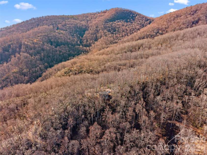 252 Idylwild Lane, Black Mountain, NC 28711.  MLS# CAR4422710, YatesRealty ID 50949. 