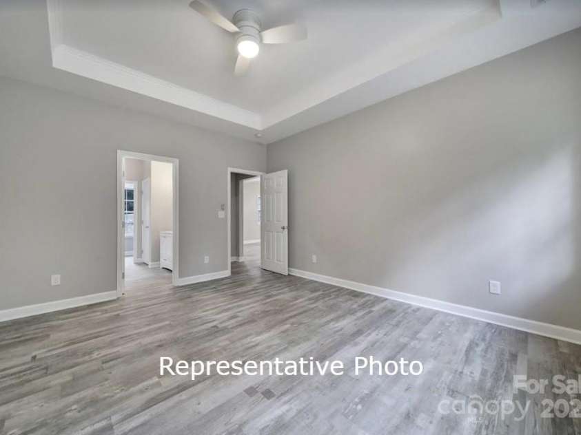 595 Foxwood Drive, Concord, NC 28025.  MLS# CAR3806082, YatesRealty ID 5095. 