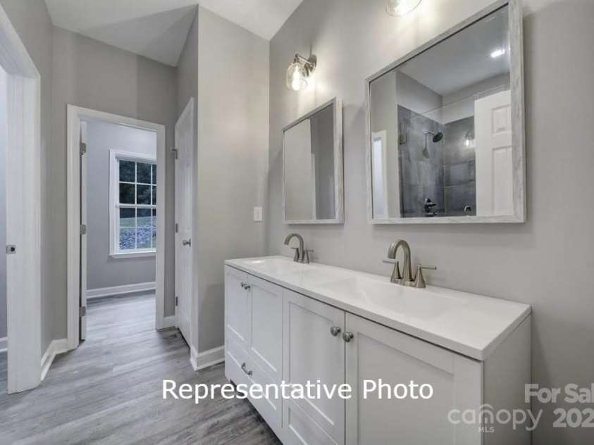 595 Foxwood Drive, Concord, NC 28025.  MLS# CAR3806082, YatesRealty ID 5095. 